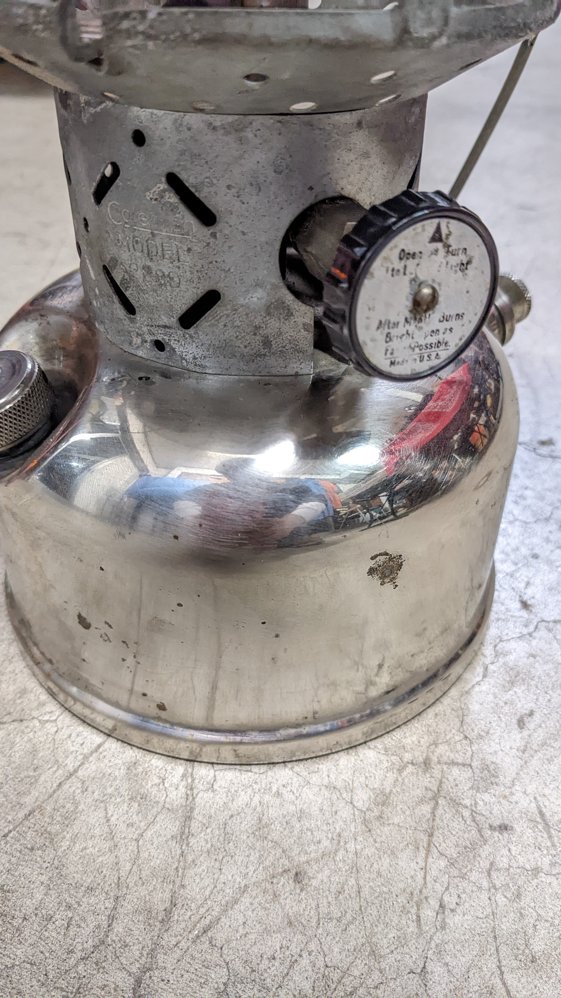 1947 Vintage Coleman 228D Lantern Bighat CromeTank Sunshine 1947 Vintage Coleman 228D Lantern Bighat CromeTank Sunshine