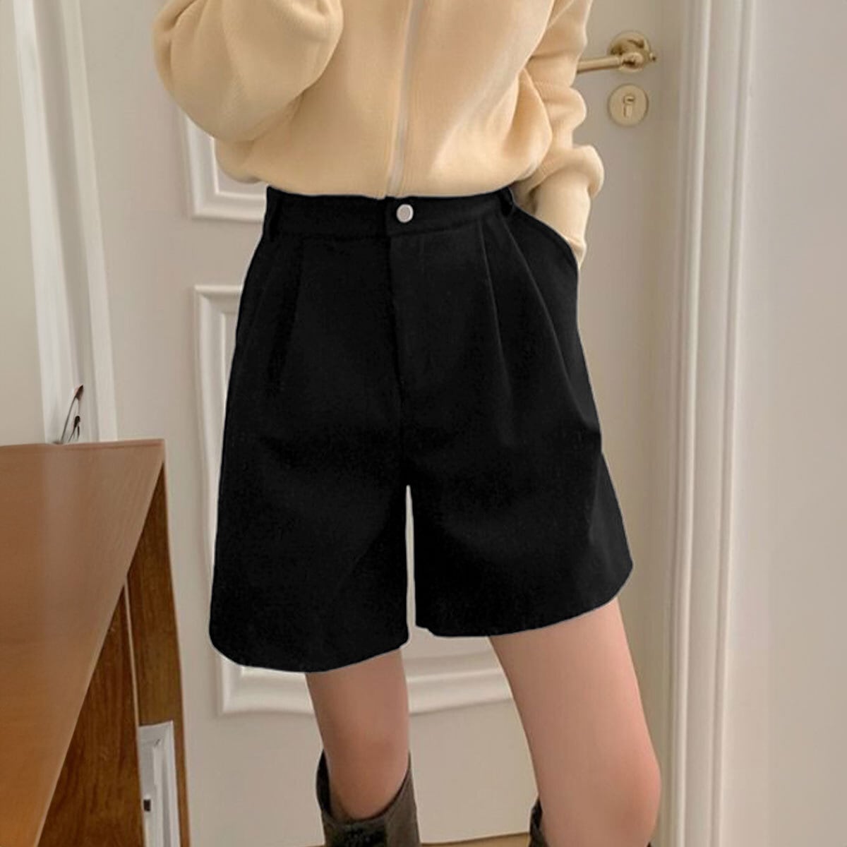 ウール風 タック ショートパンツ レディース 秋冬 韓国 きれいめ 大人 通勤 ビジネス オフィス カジュアル OL スラックス ゆったり 体型カバー 大人可愛い 大人女子