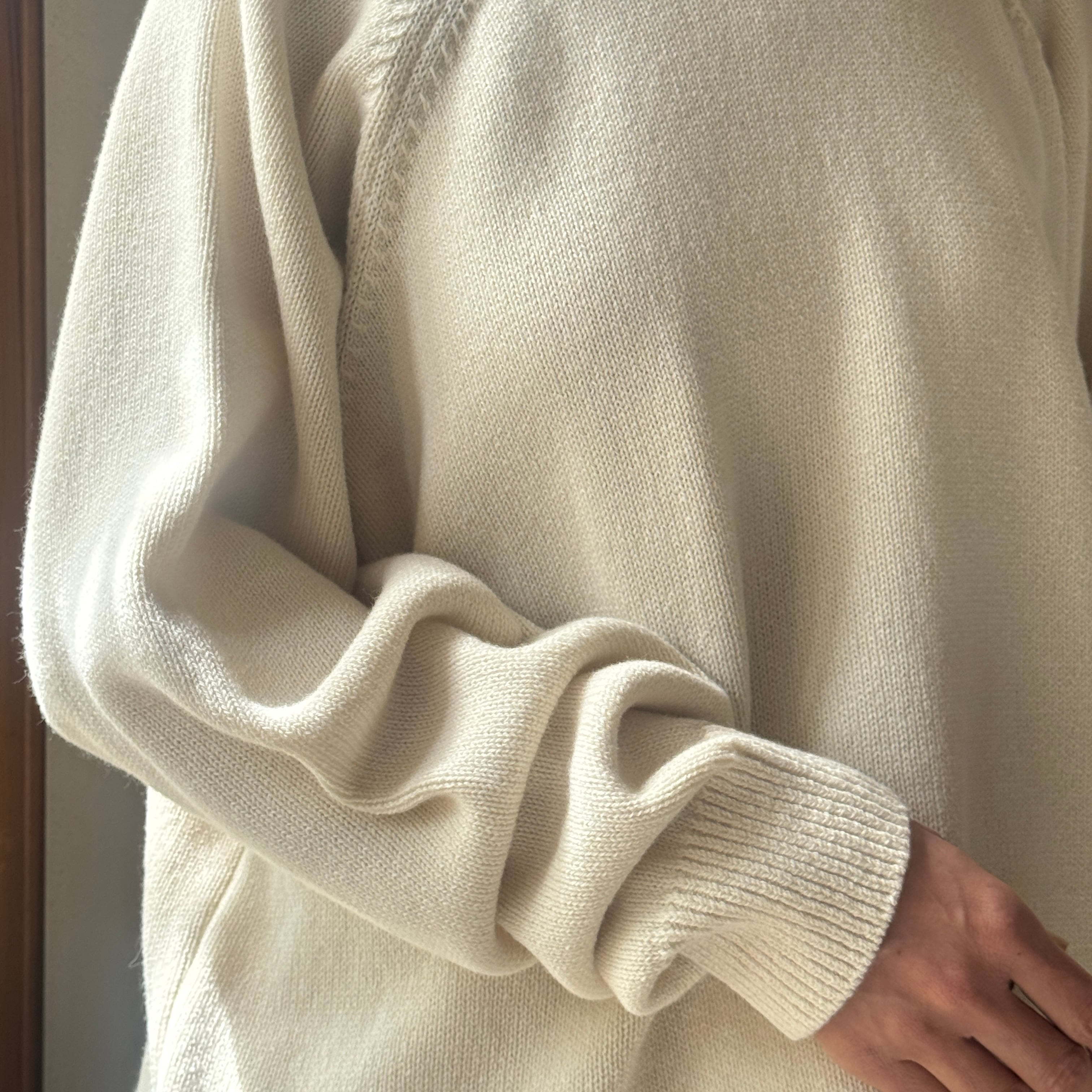 YOKO SAKAMOTO | RAGLAN CREW NECK KNIT | HJ GALLERY