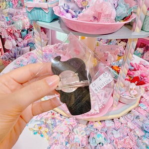 【C1】4-69クリップブローチ