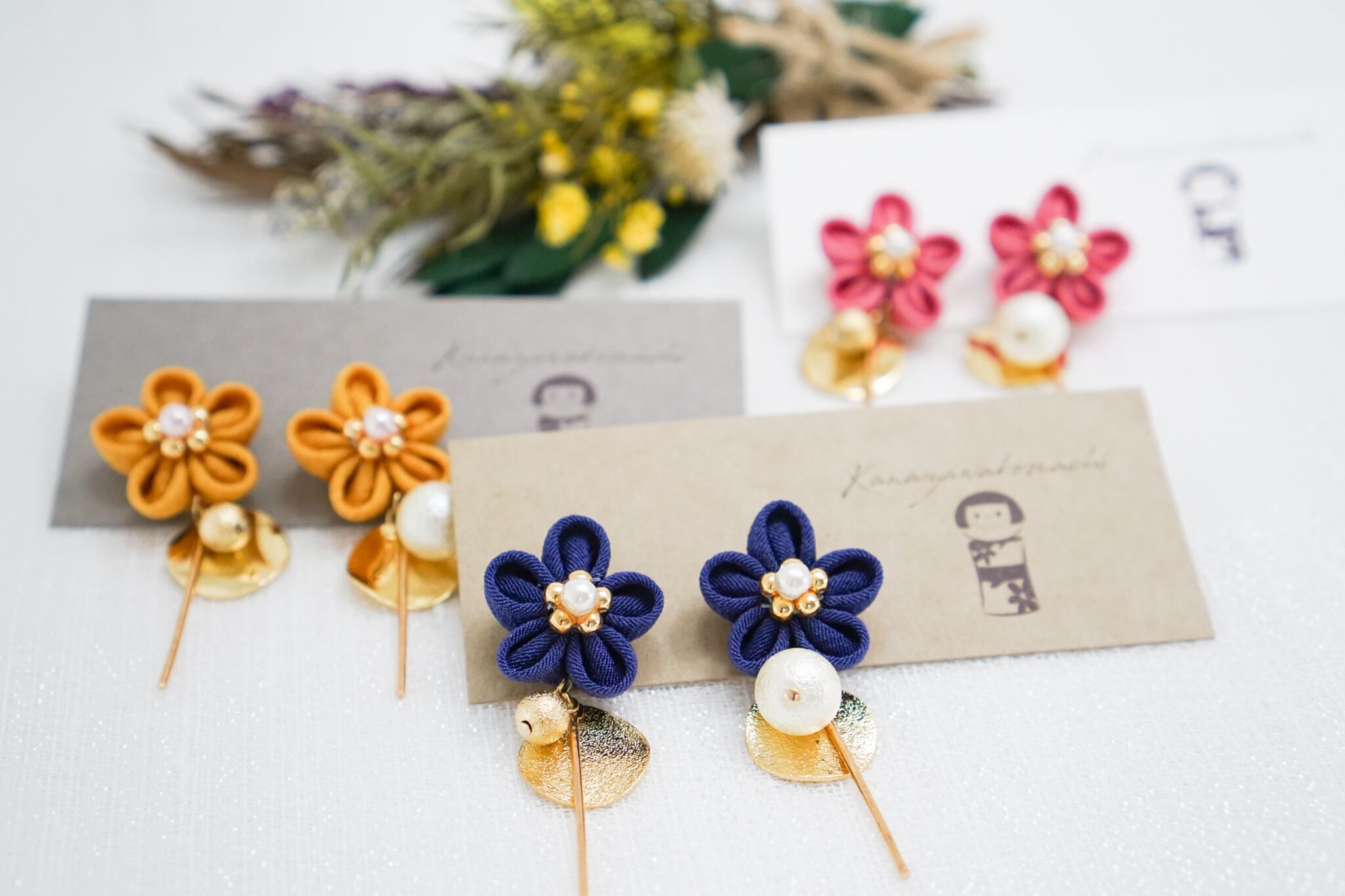 つまみ細工ピアスNO.5＊Deep color＊ | 金澤こまち -accessories-