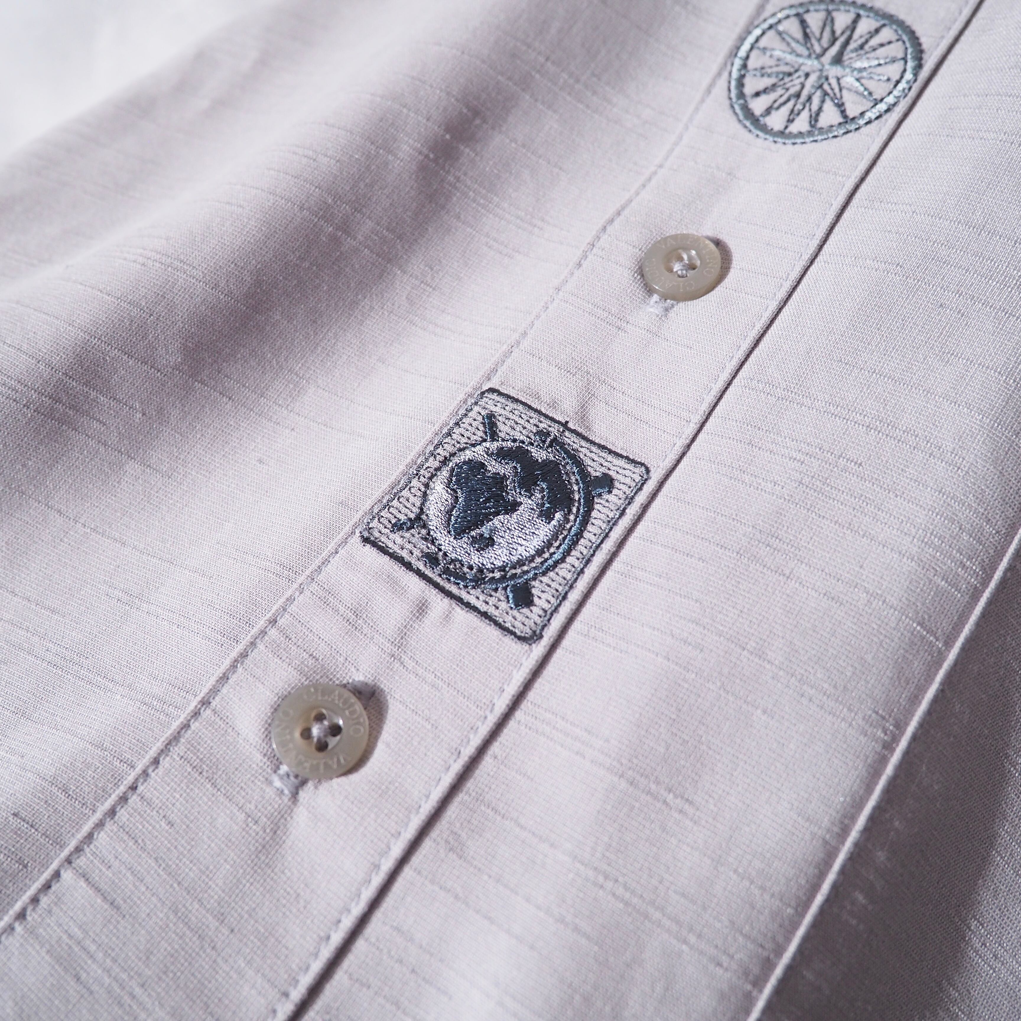 1990s Globe × Compass Embroidery Vintage Drape shirt