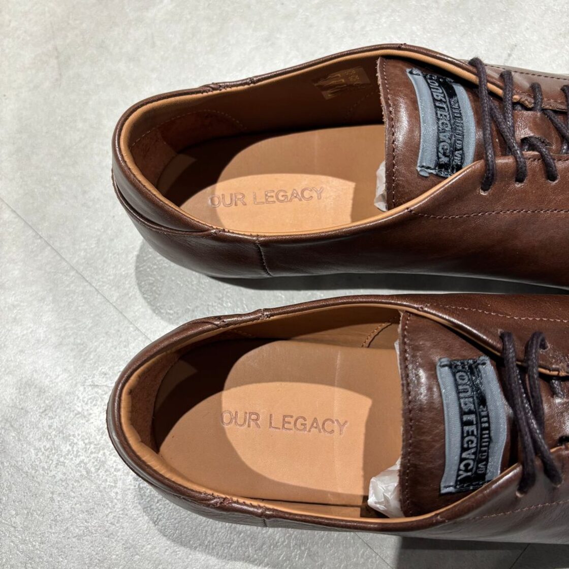 OUR LEGACY アワーレガシー SNEAK IN CASTAGNO SATIN BOVINE レザー 