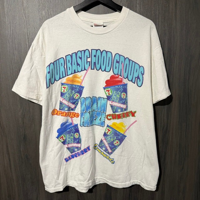 Slurpee 7-Eleven " Brain Freeze" Hanes XL