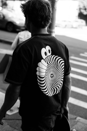 【Last Resort AB x SPITFIRE】Swirl Tee Washed Black