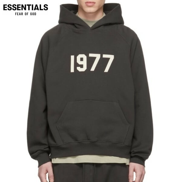 ESSENTIALS 1977 パーカー