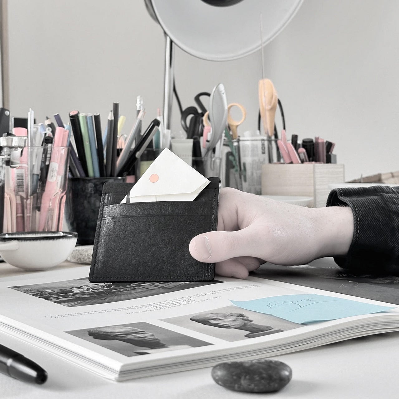 フラグメント 213AAO03 Leather fragment case 'compact' フラグメントケース