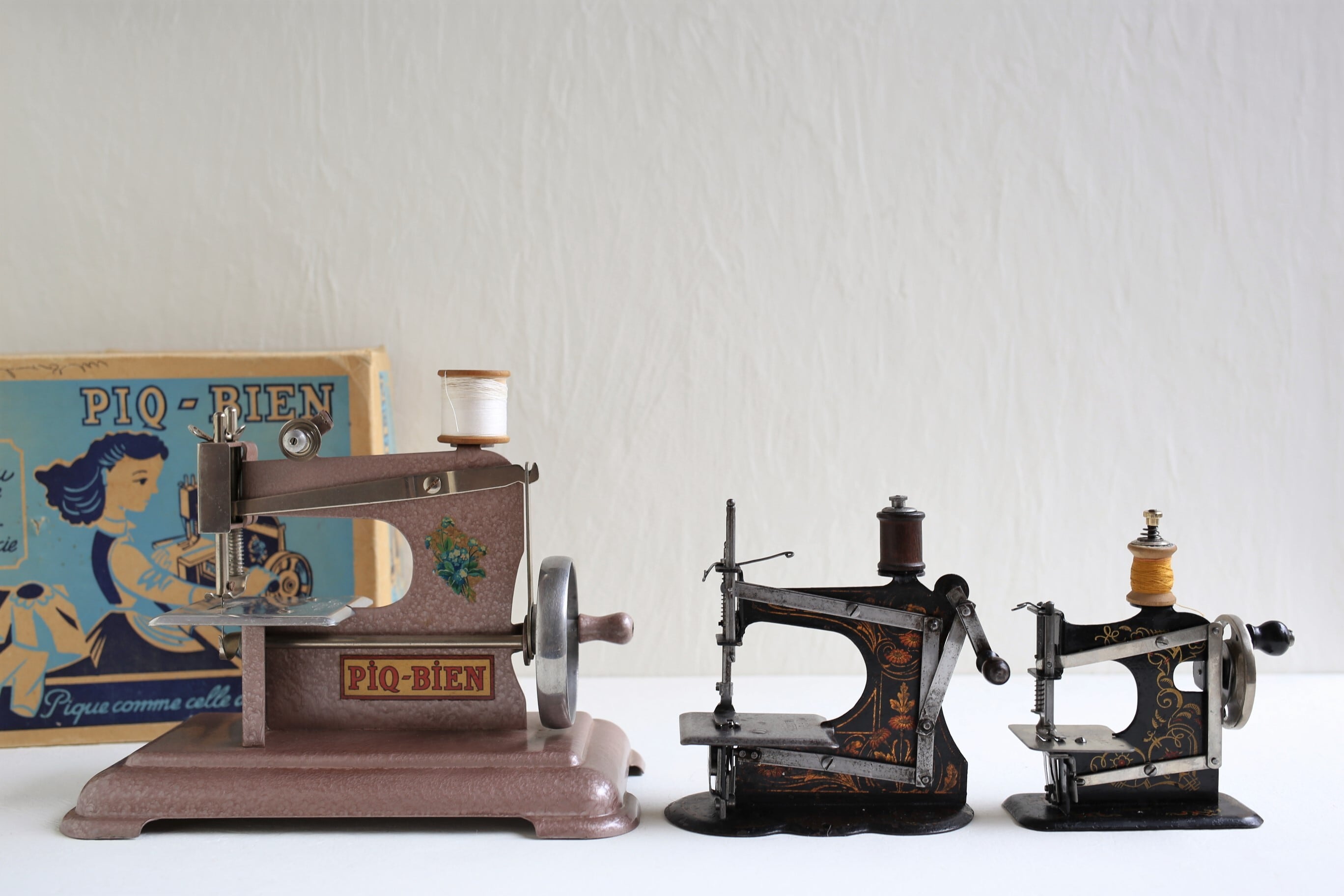 ドイツ アンティーク トイミシン Muller社 横回し『No.205579