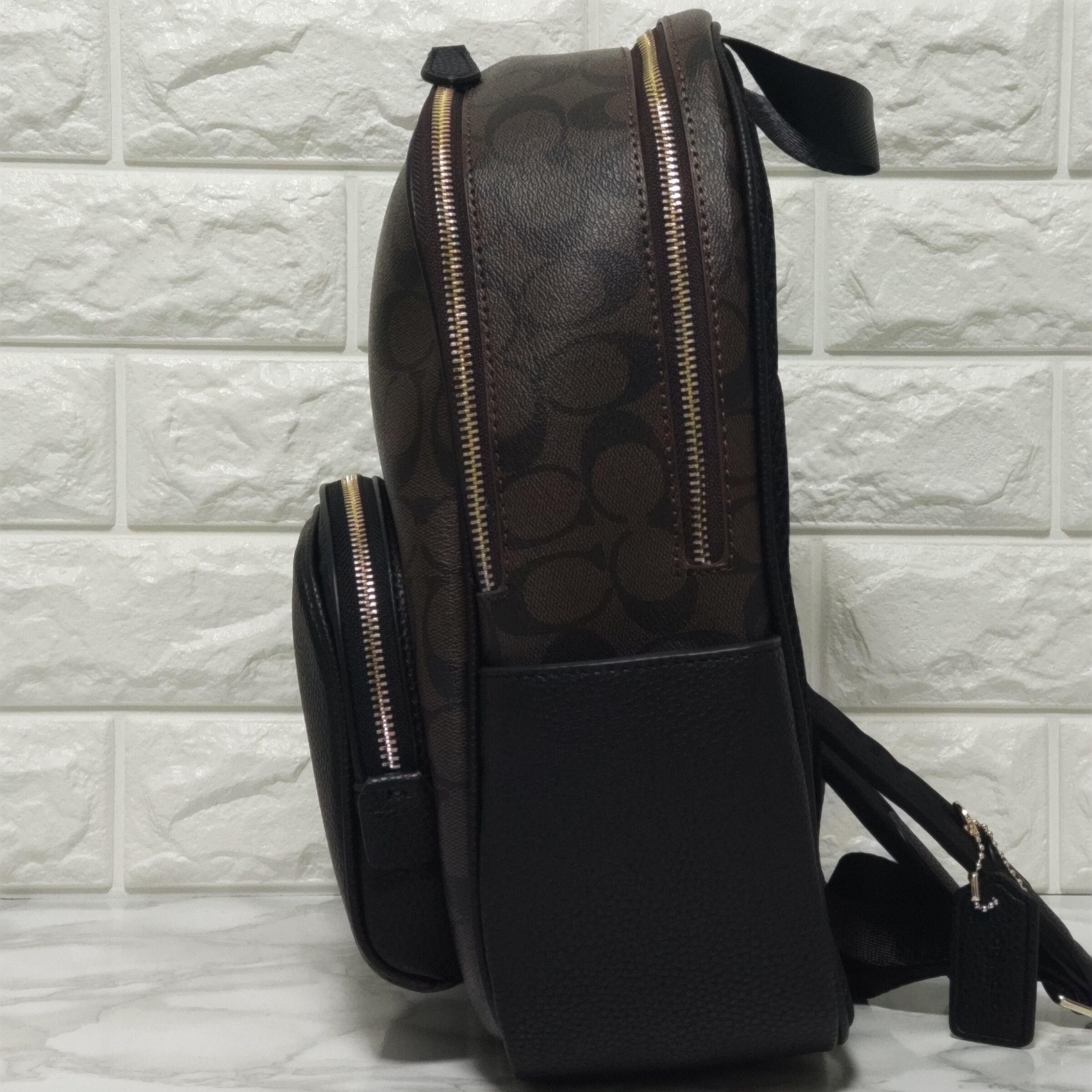 COACH コーチ シグネチャー バックパック ブラウン ブラック 未使用  