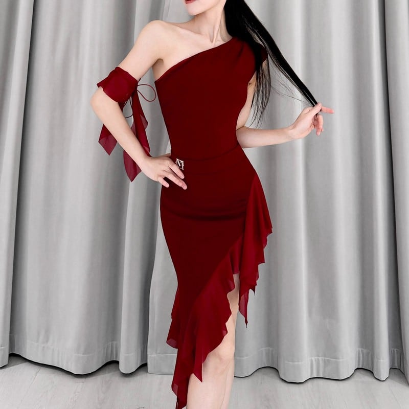 ラテン | Dressy story