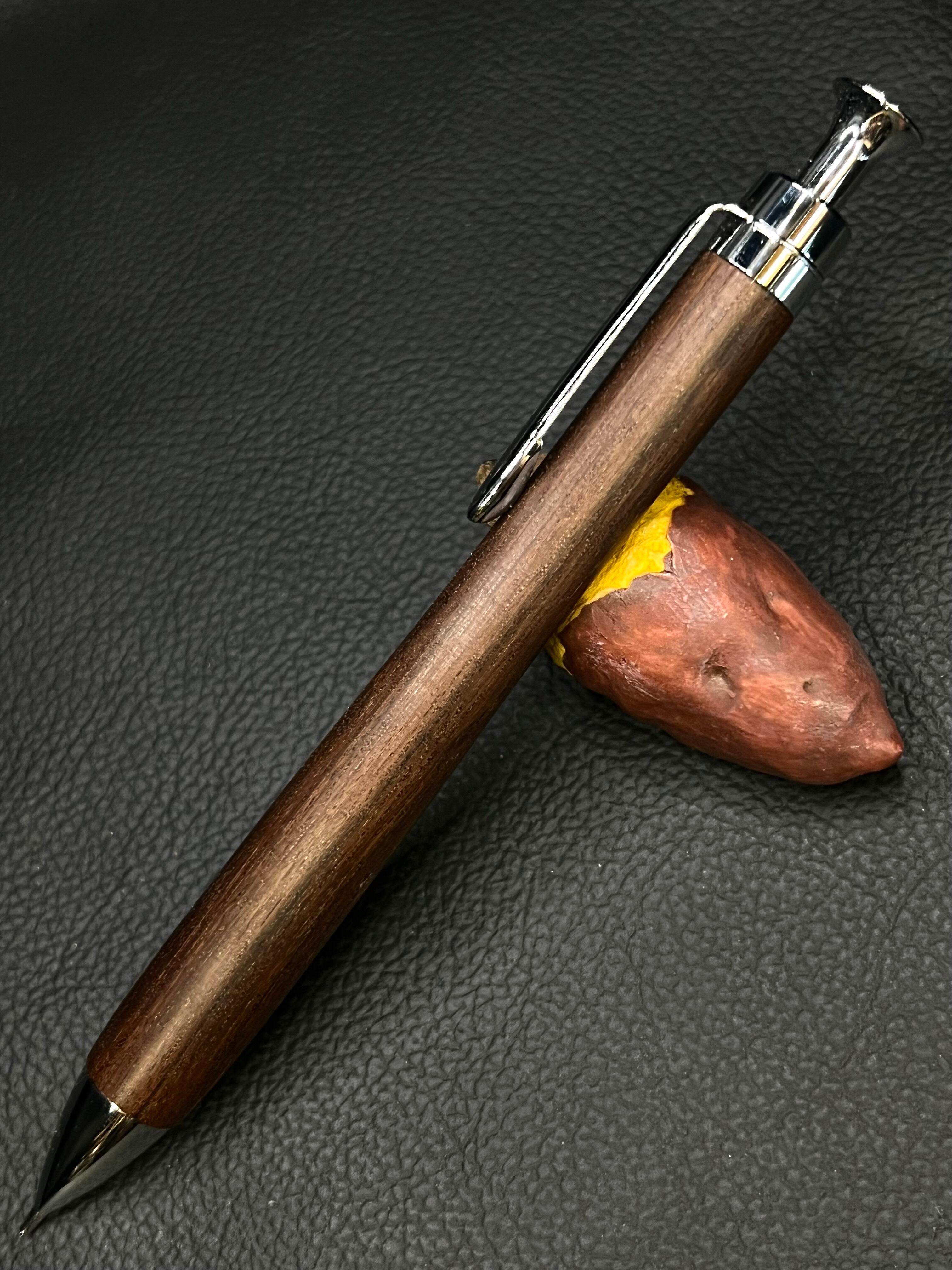 25 コーカスウッド | こぶた工房