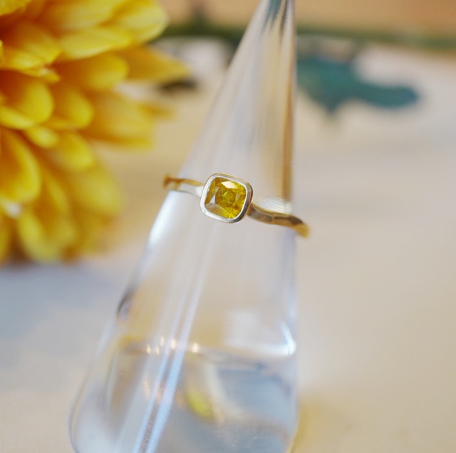 【9号】18kイエローナチュラルダイヤモンドリング