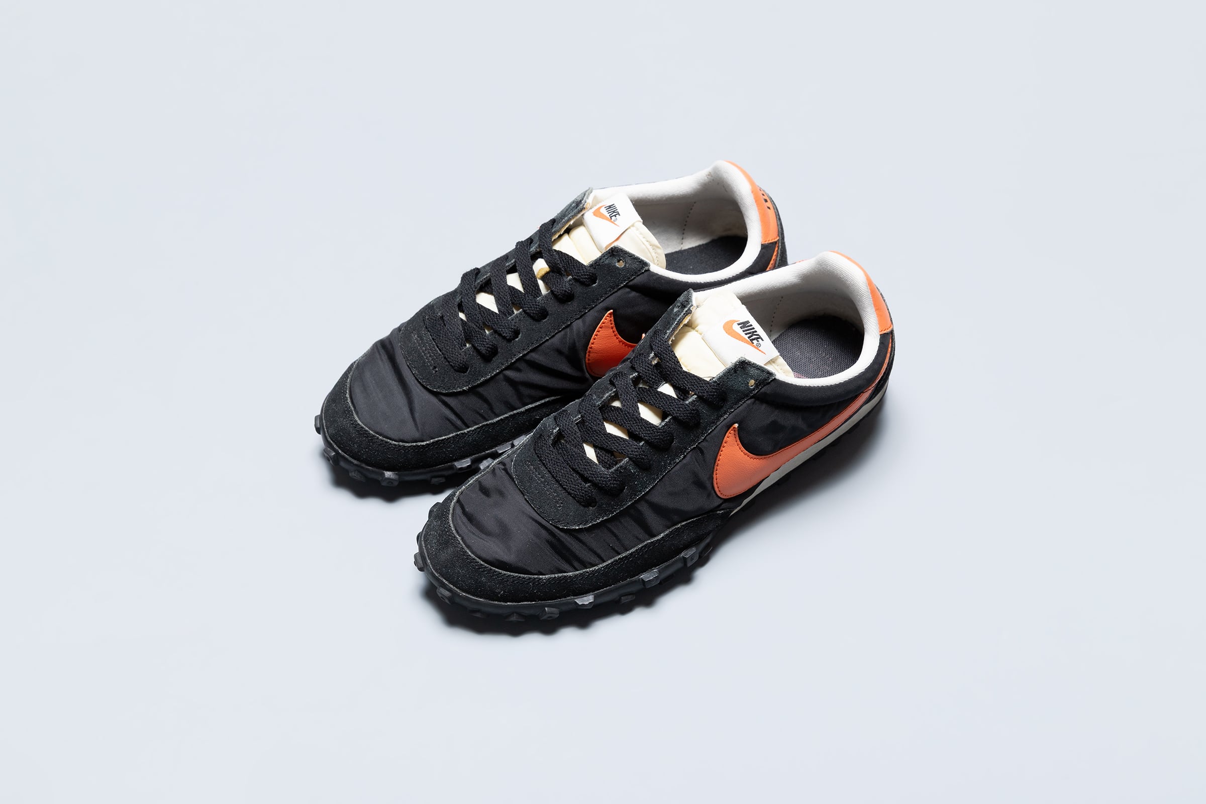 NIKE WAFFLE RACER | BLK