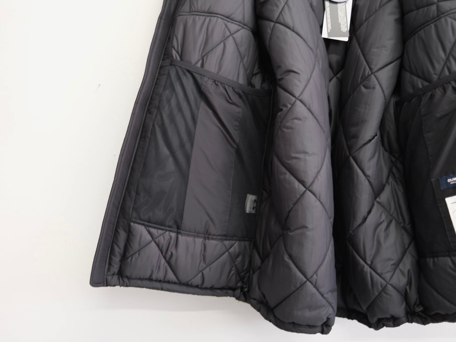 O-(オー/レイチョウルイラボ)”SLEEPY PARKA BLACK” | Lapel online store