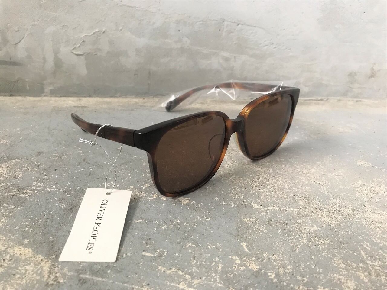 OLIVER PEOPLES Marmont-J sunglasses