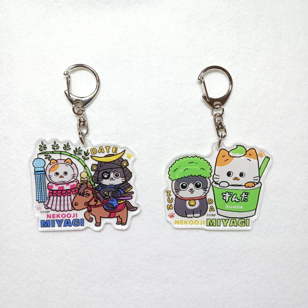 ねこに転生したおじさん宮城 アクリルKH | TORCH-Online Shop-