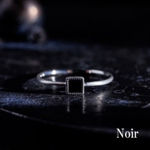 Noir onyx square silver ring（mat)