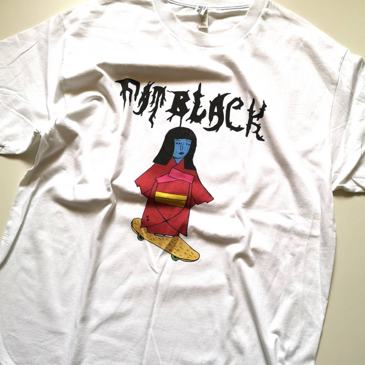 FATBLACK "SKATE OKIKU" TEE