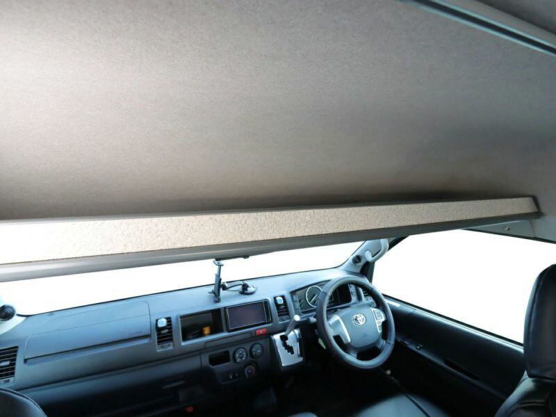 オグショー】200系ハイエース 標準ボディハイルーフ ESフロントトレー