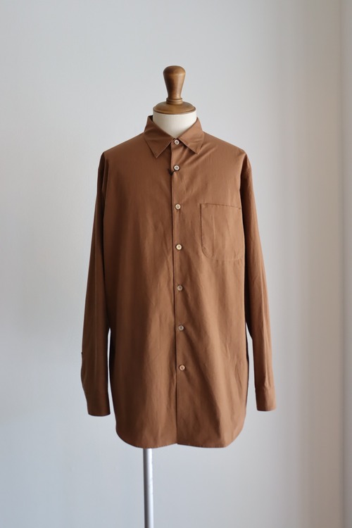 tilt The authentics " Hi Count Cotton Typewriter Regular Shirt(Brown)"