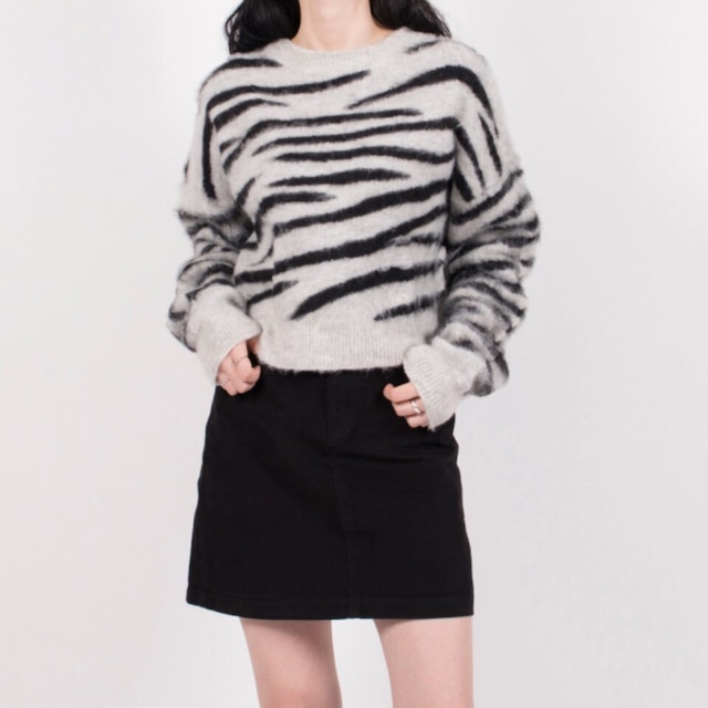 [newnew] long hair zebra knit 正規品 韓国ブランド 韓国通販 韓国代行 韓国ファッション T-シャツ ニット (nb) bz20121202