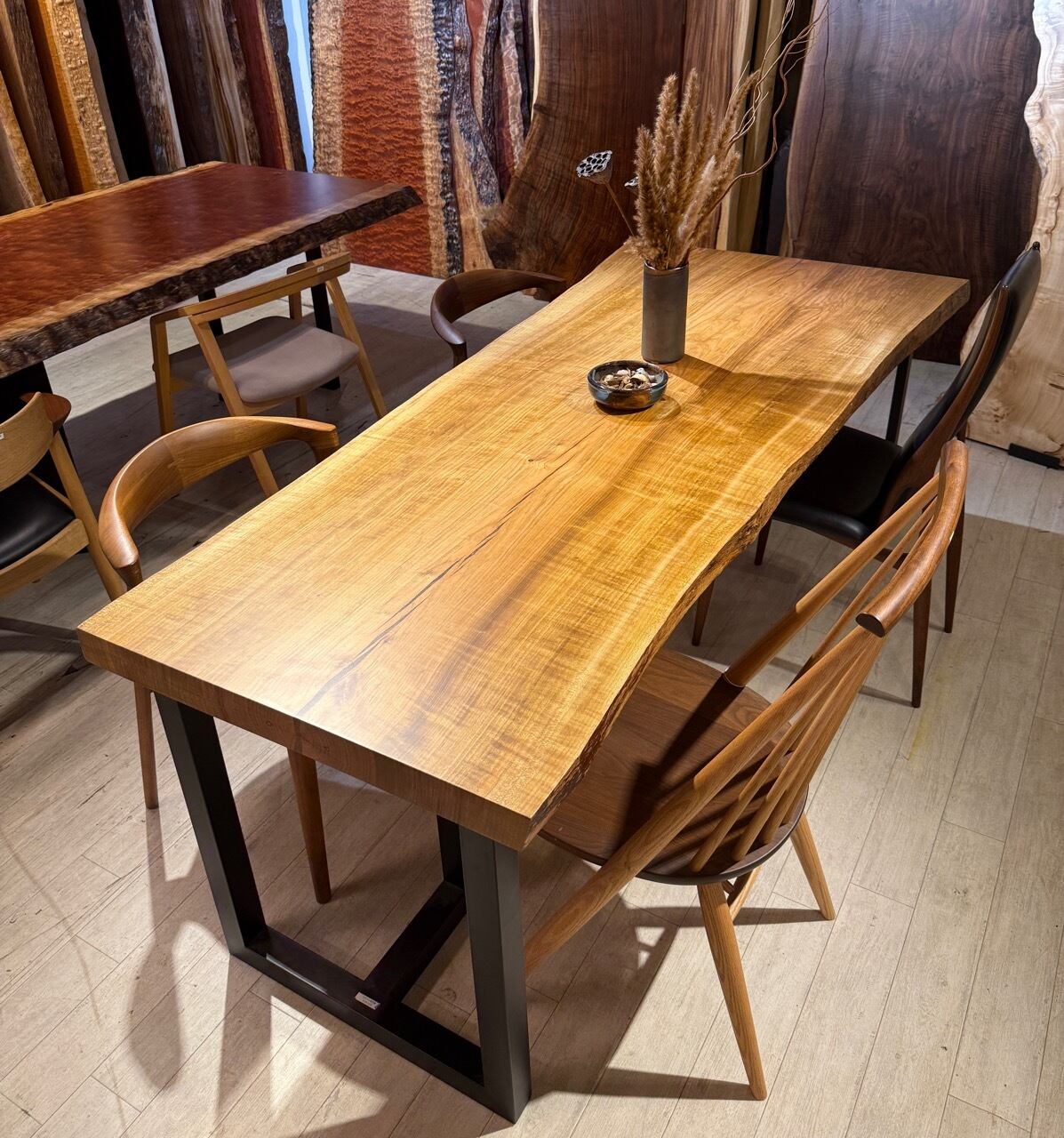 山桜_1970×890-800-700×55_浅草本店_テーブル天板/一枚板 252600