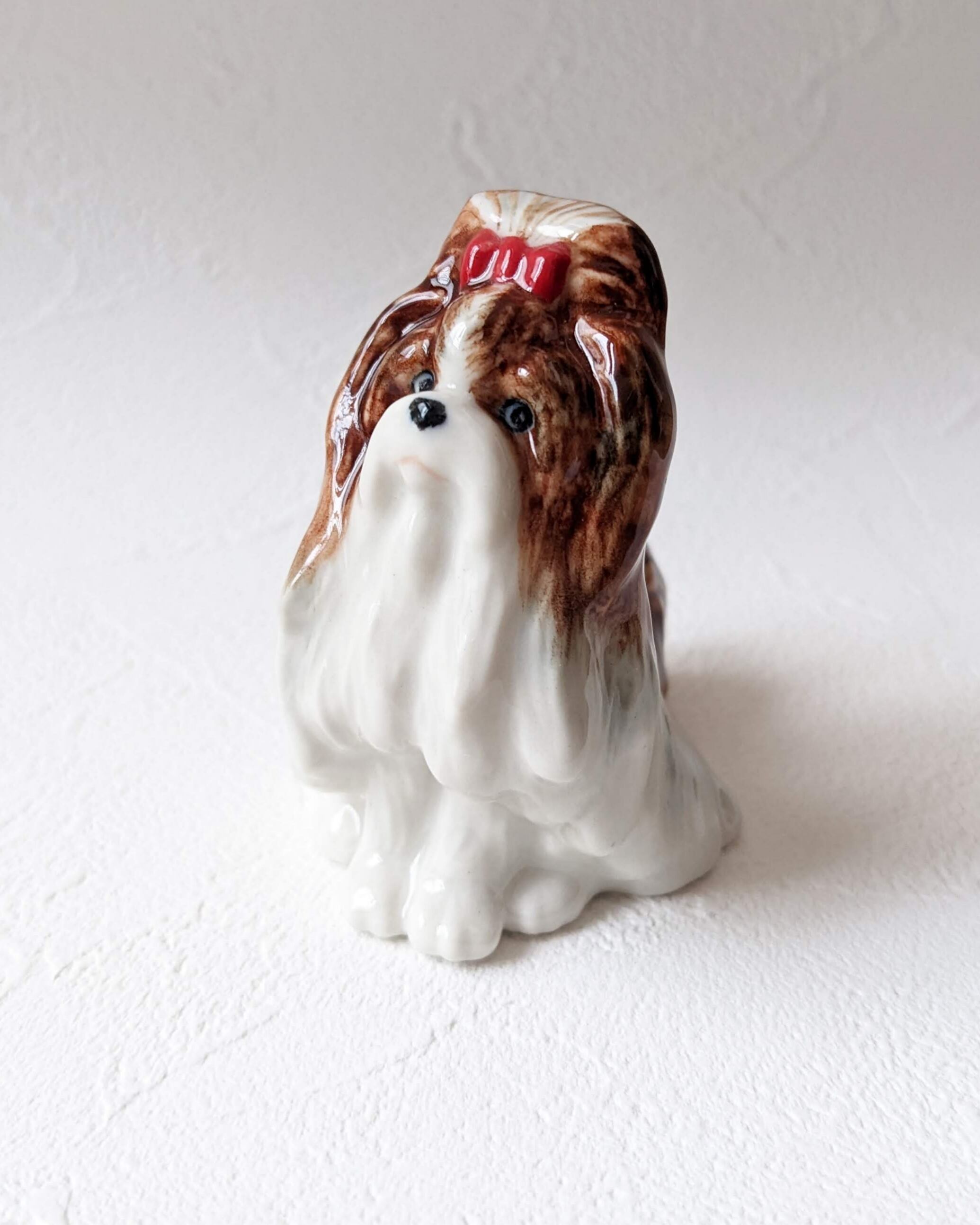 【ミニチュア陶器】 Shih Tzu~sitting~