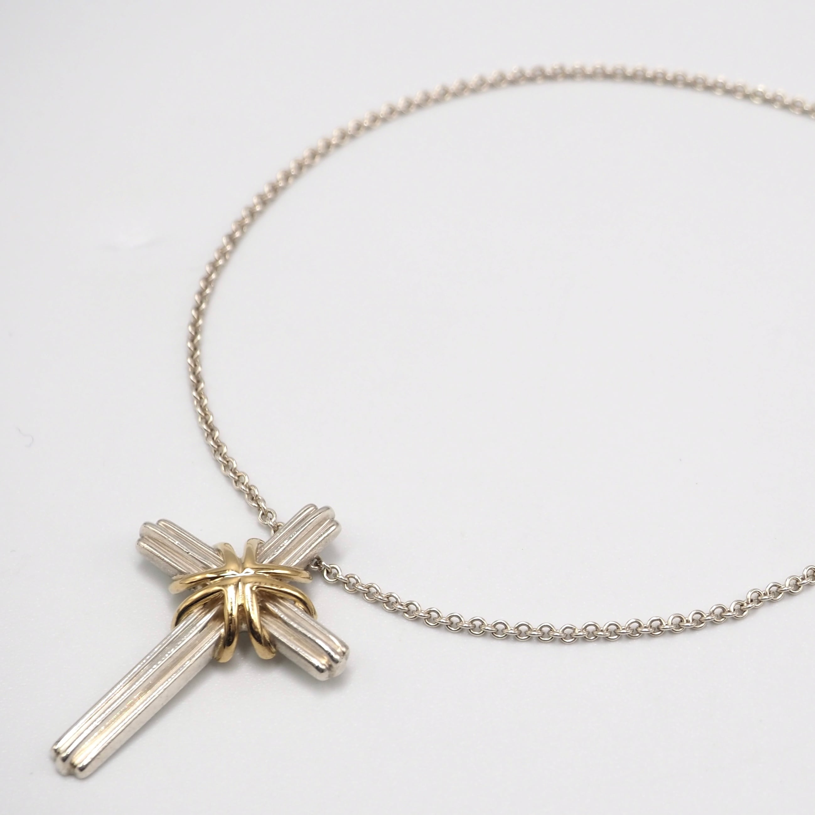 3/9掲載 Tiffany&Co. シグネチャークロス コンビ ネックレス シルバー925 K18 ティファニー