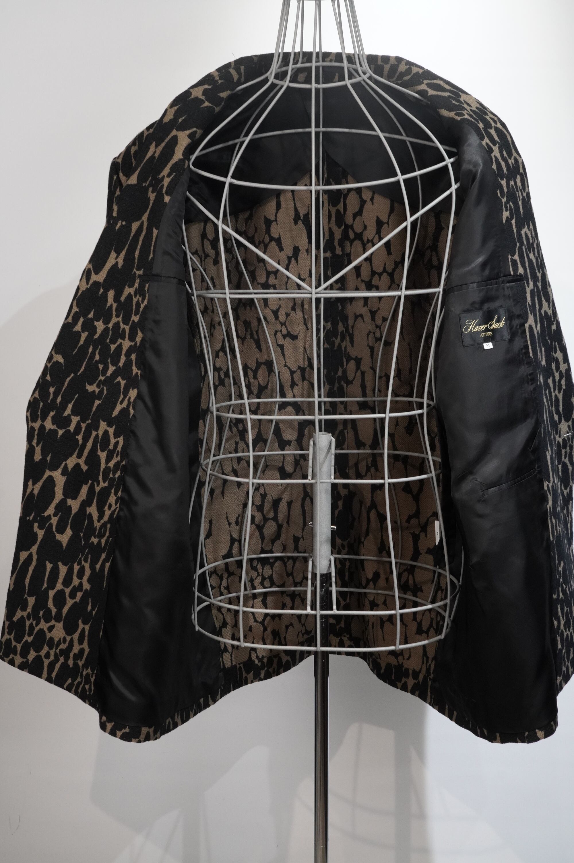 HS-ATTIRE (HAVERSACK) / Banded Drawing Dots Jacquard Double Jacket