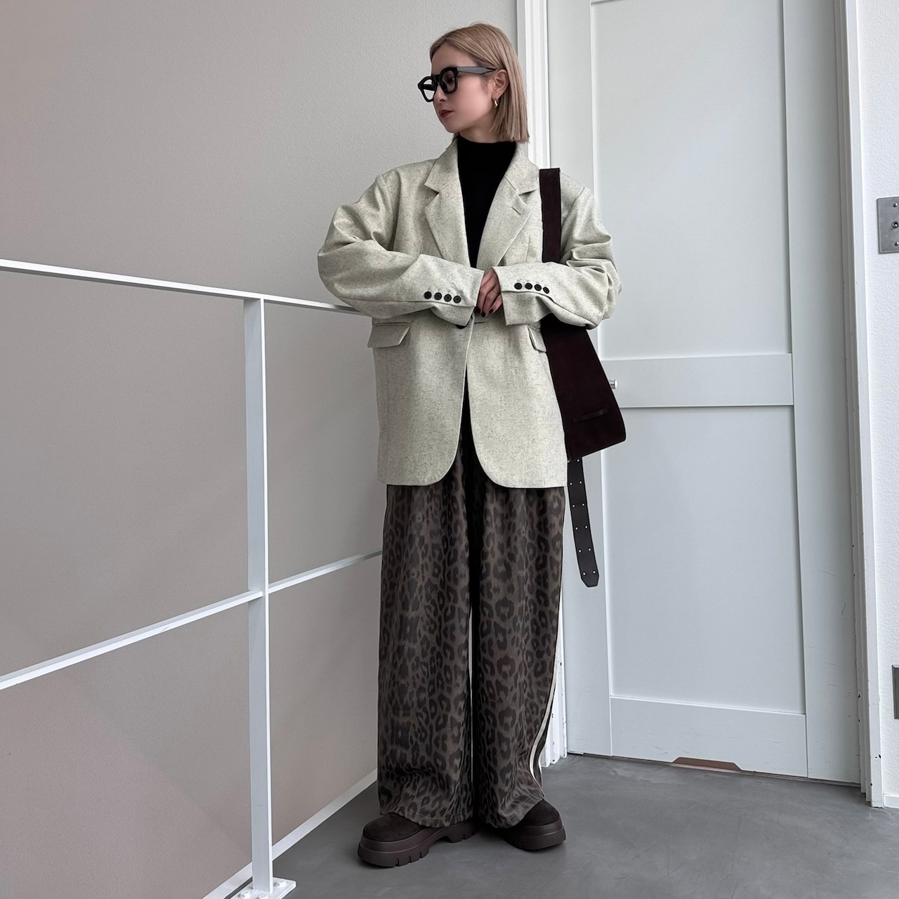 mixツイルオーバーハンサムJK/ライトベージュ