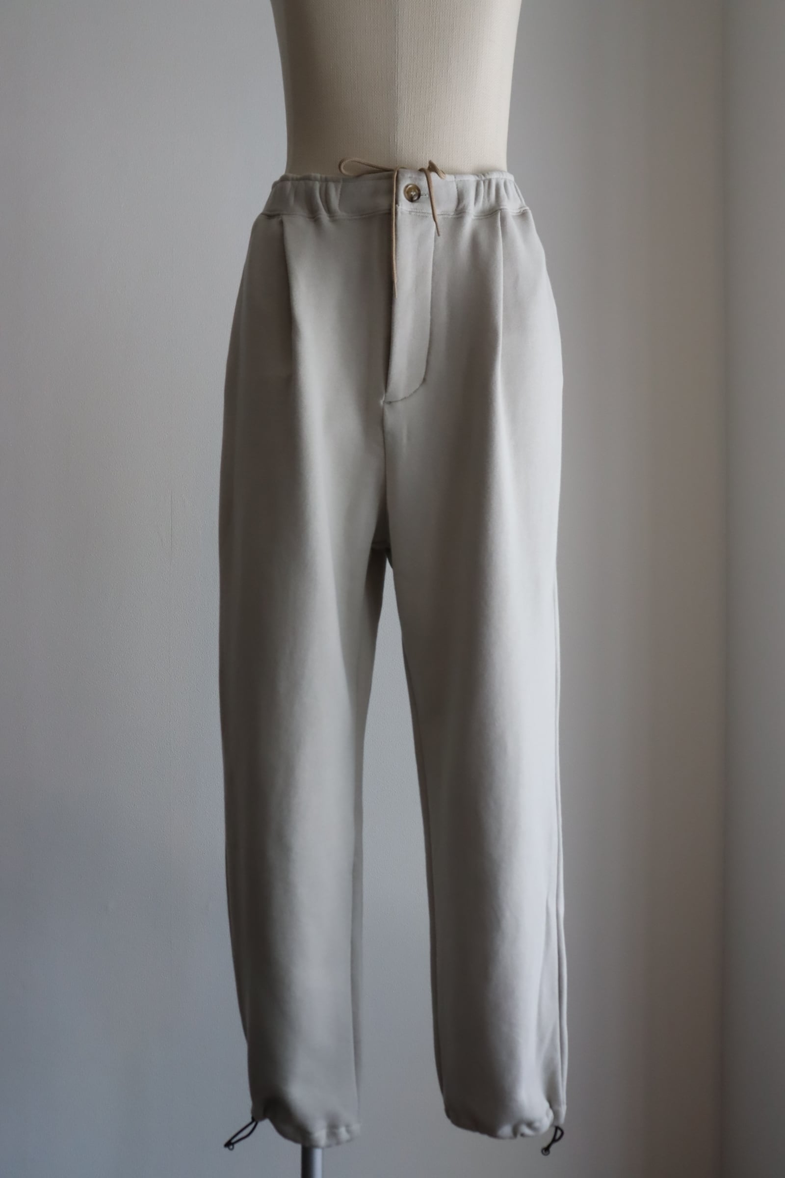 専用 EVCON 1TUCK EASY SWEAT PANTS 3 EVCON 