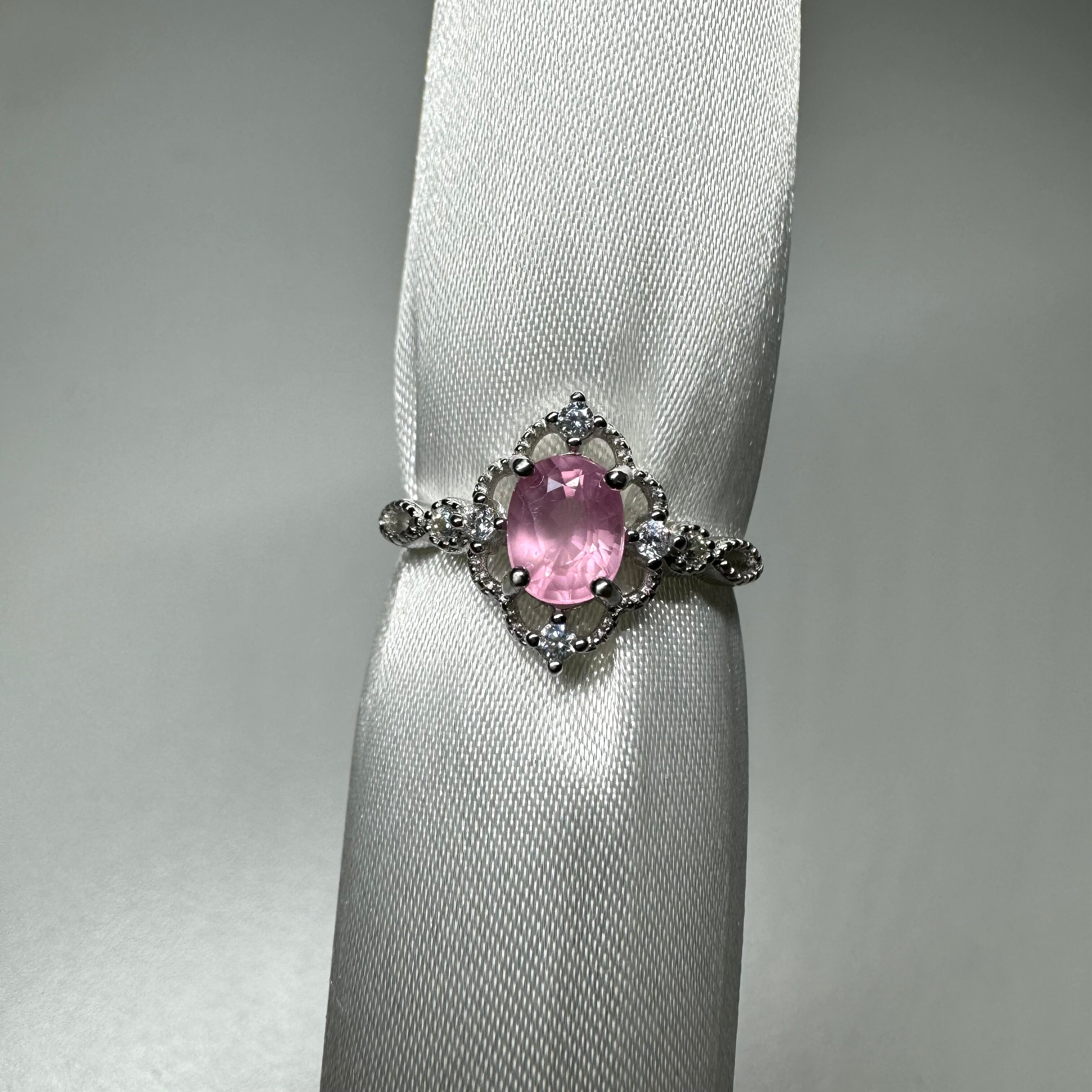 ♦︎シルキーピンクスピネル♦︎