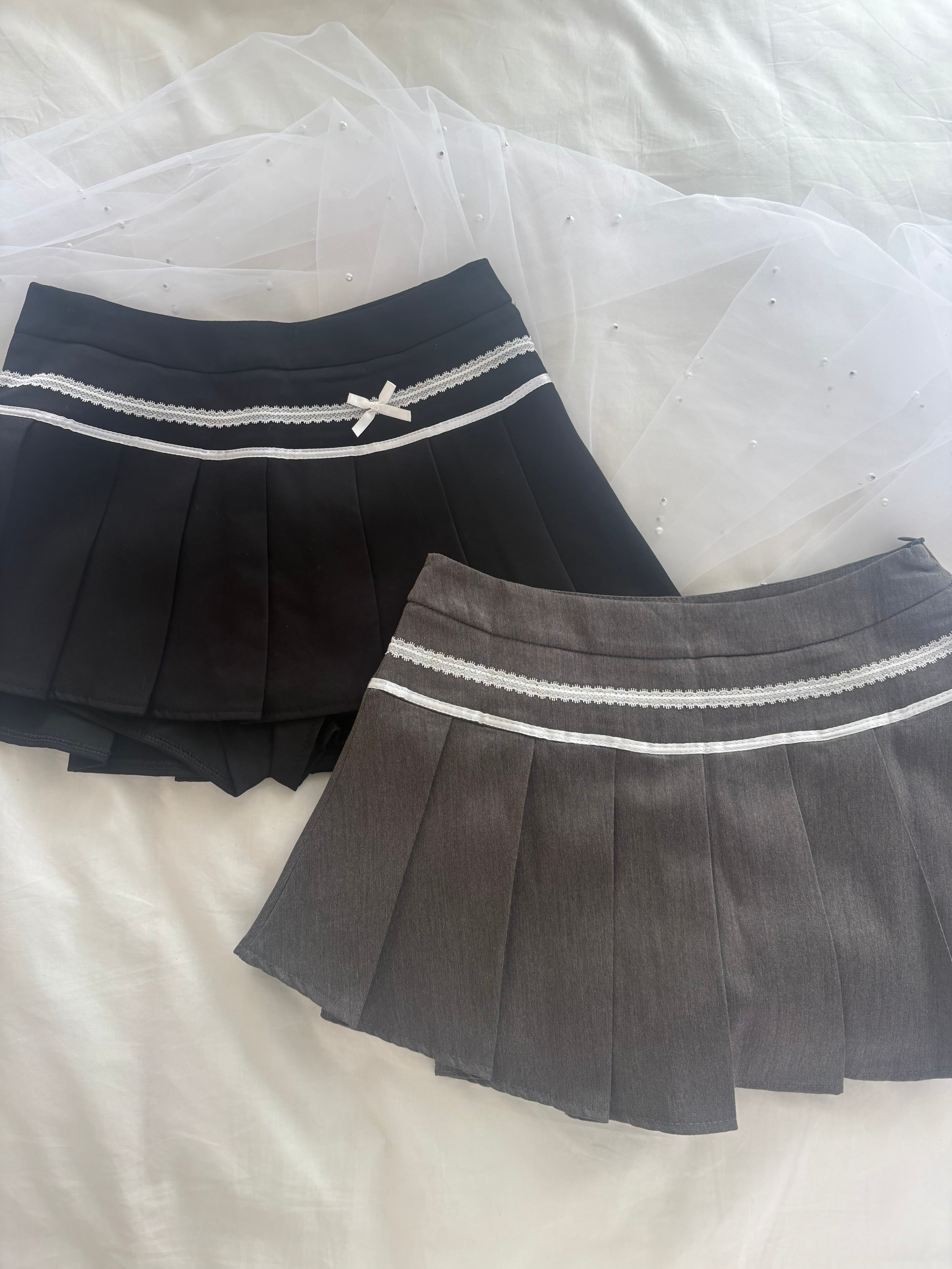 Sweet Ribbon Pleats Skirt