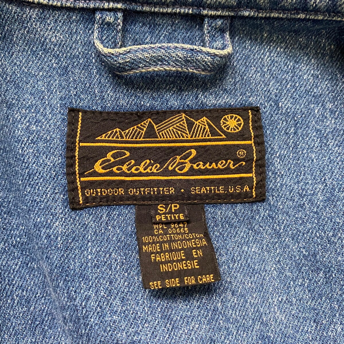 USA製 80〜90年代 黒タグ Eddie Bauer エディーバウアー デニムカバーオール デニムジャケット レディースL相当 メンズＭ相当 古着  80s ヴィンテージ ビンテージ ナイロンジャケット 【アウトドアジャケット】 | cave 古着屋【公式】古着通販サイト powered by ...