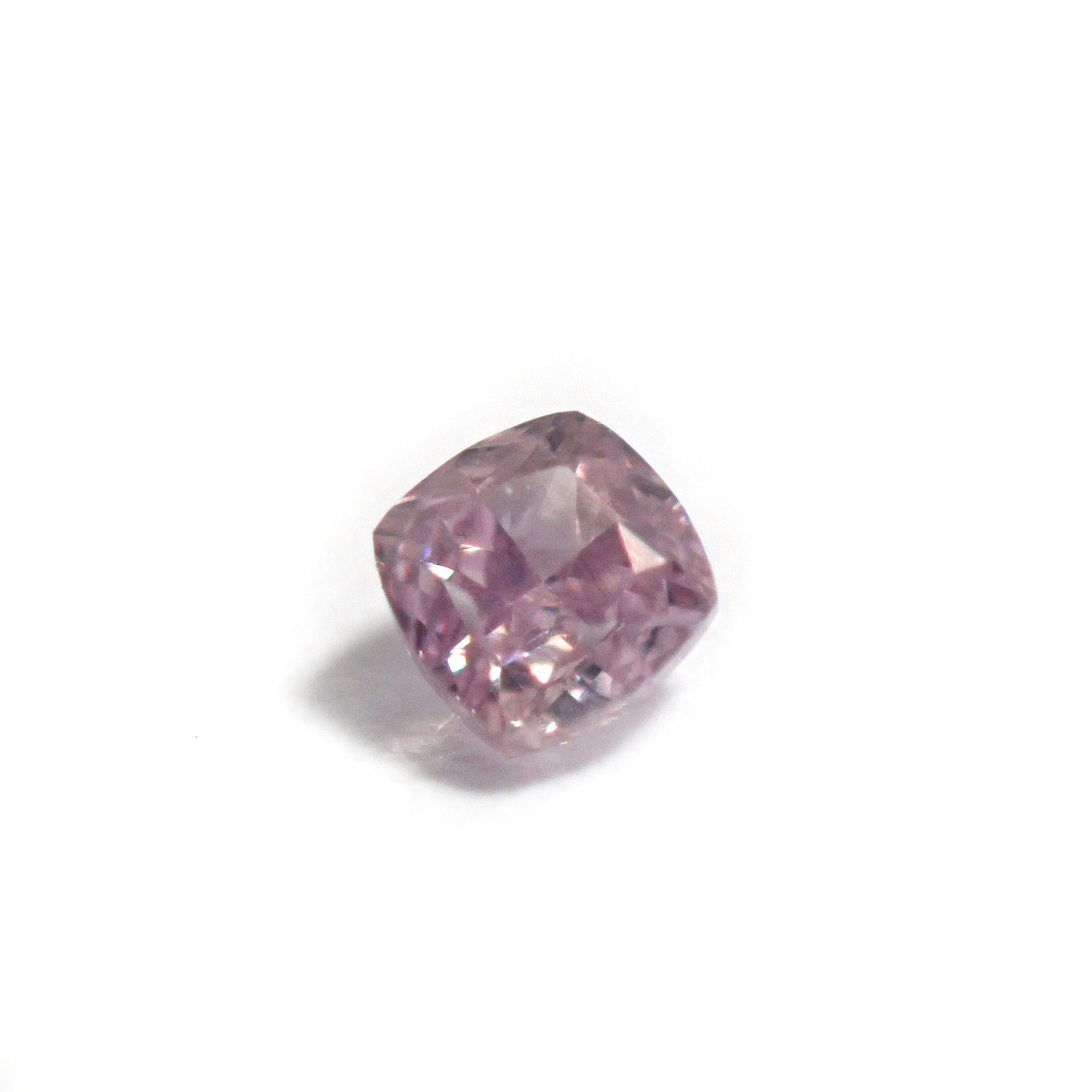 ピンクダイヤ (Pink Diamond) | MUSÉE COLORÉE