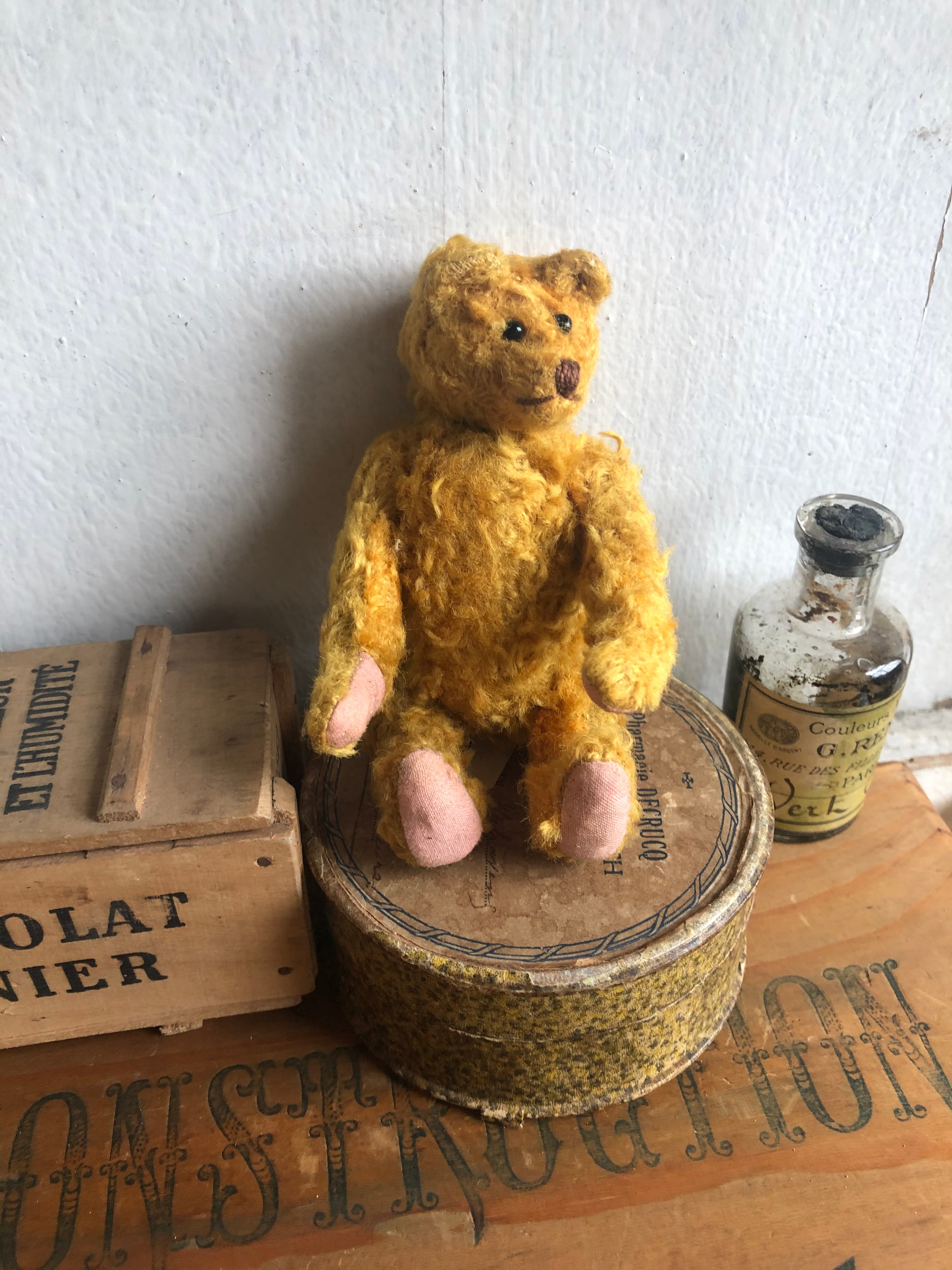 フランスアンティーク小さなベア