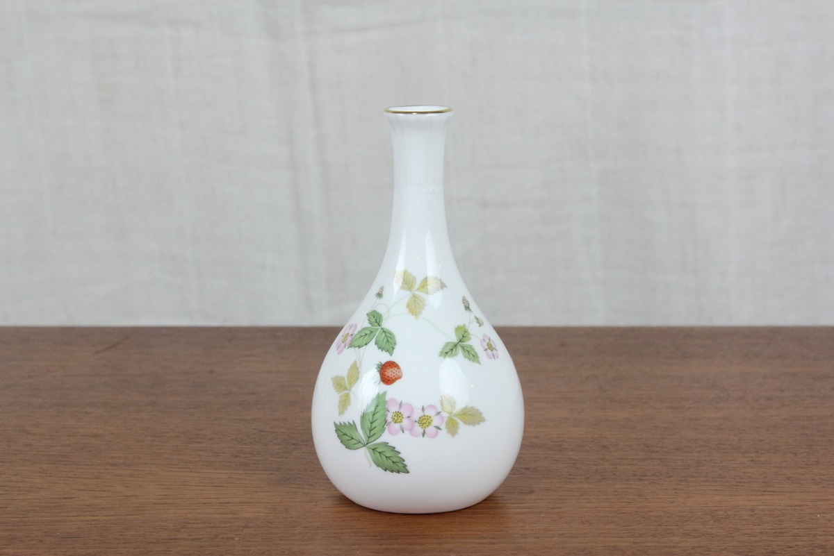 ウェッジウッド ワイルドストロベリー フラワーベース 花瓶 WILD 