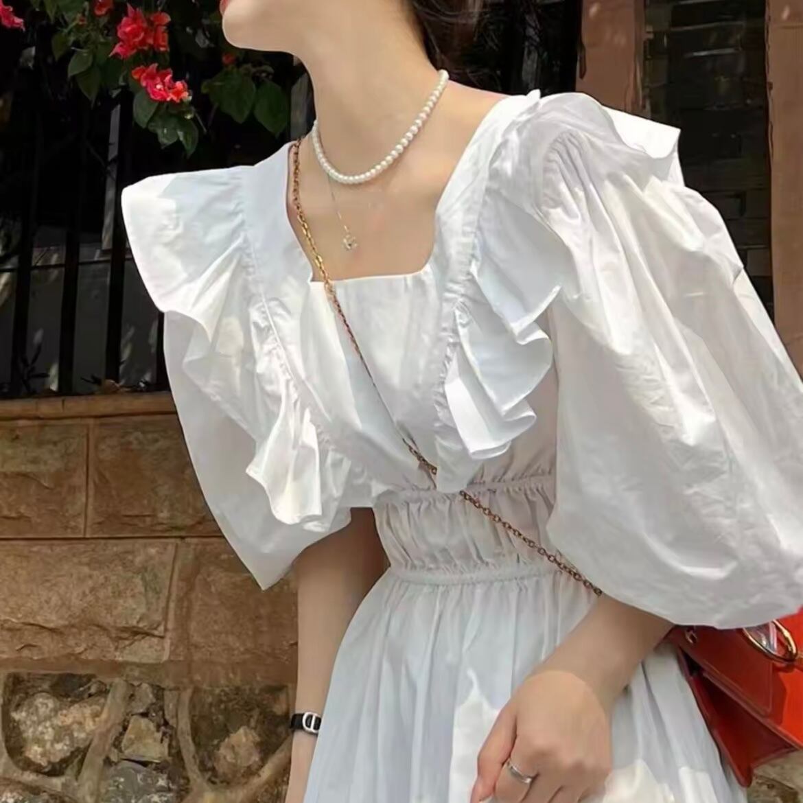 フリルスリーブバックオープンワンピース