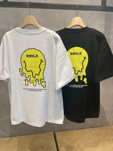 SmileyワッペンTシャツ