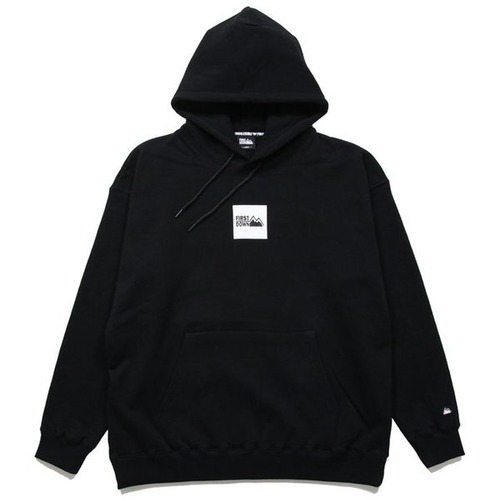 FIRST DOWN (ファーストダウン) PRINT PULLOVER PARKA プリント プルオーバーパーカー スクエアロゴ  ブラック F872508