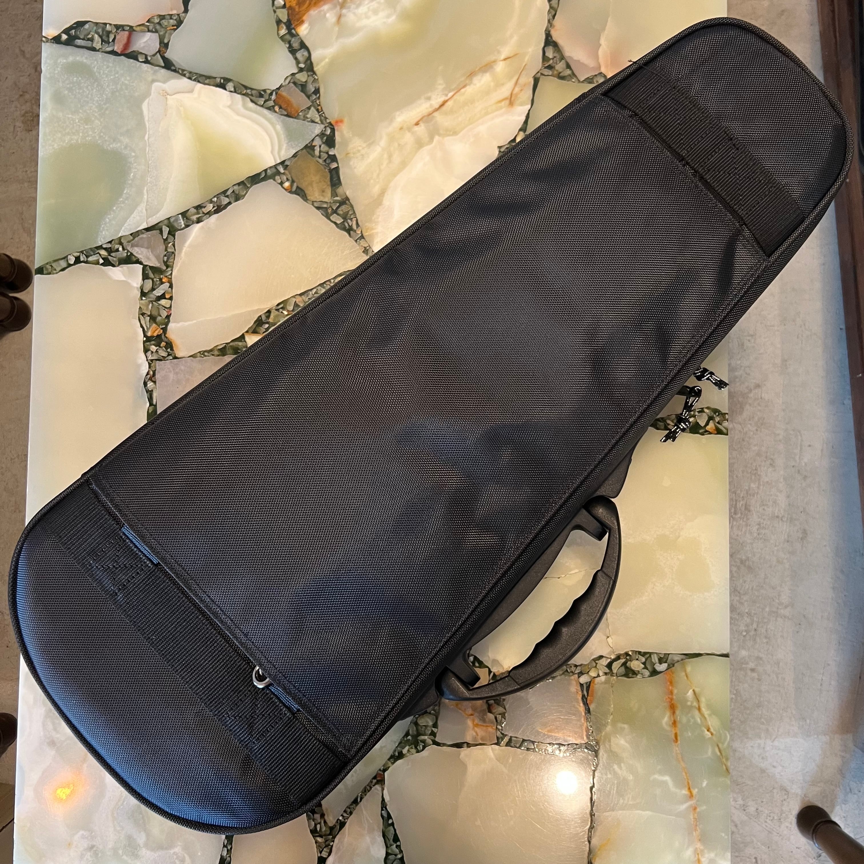 L.R.Baggs ウクレレ専用アンダーサドルピックアップ FIVE.O 当店取付