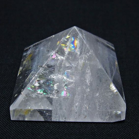 水晶 ピラミッド置物 一点物 145-1021