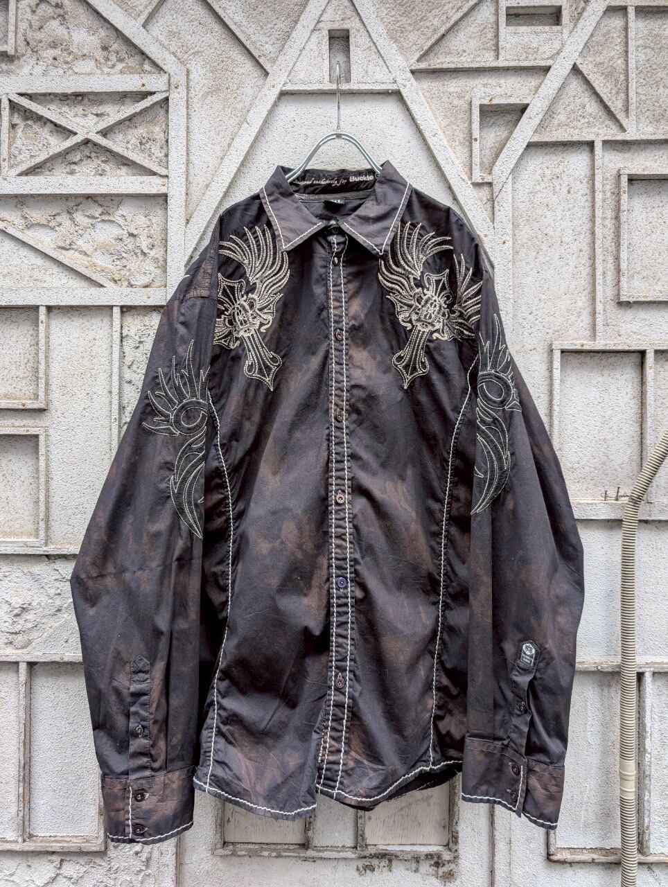 "ROAR" embroidery bleach shirt