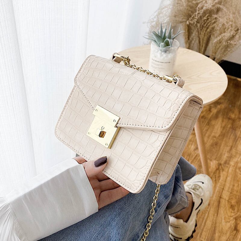 Eign Lady Bag 2020 Wave Net Red Wild Chain Crossbody Bag Ins Texture Shoulder Small Square Bag Tiancai_Wing_Bag4857422