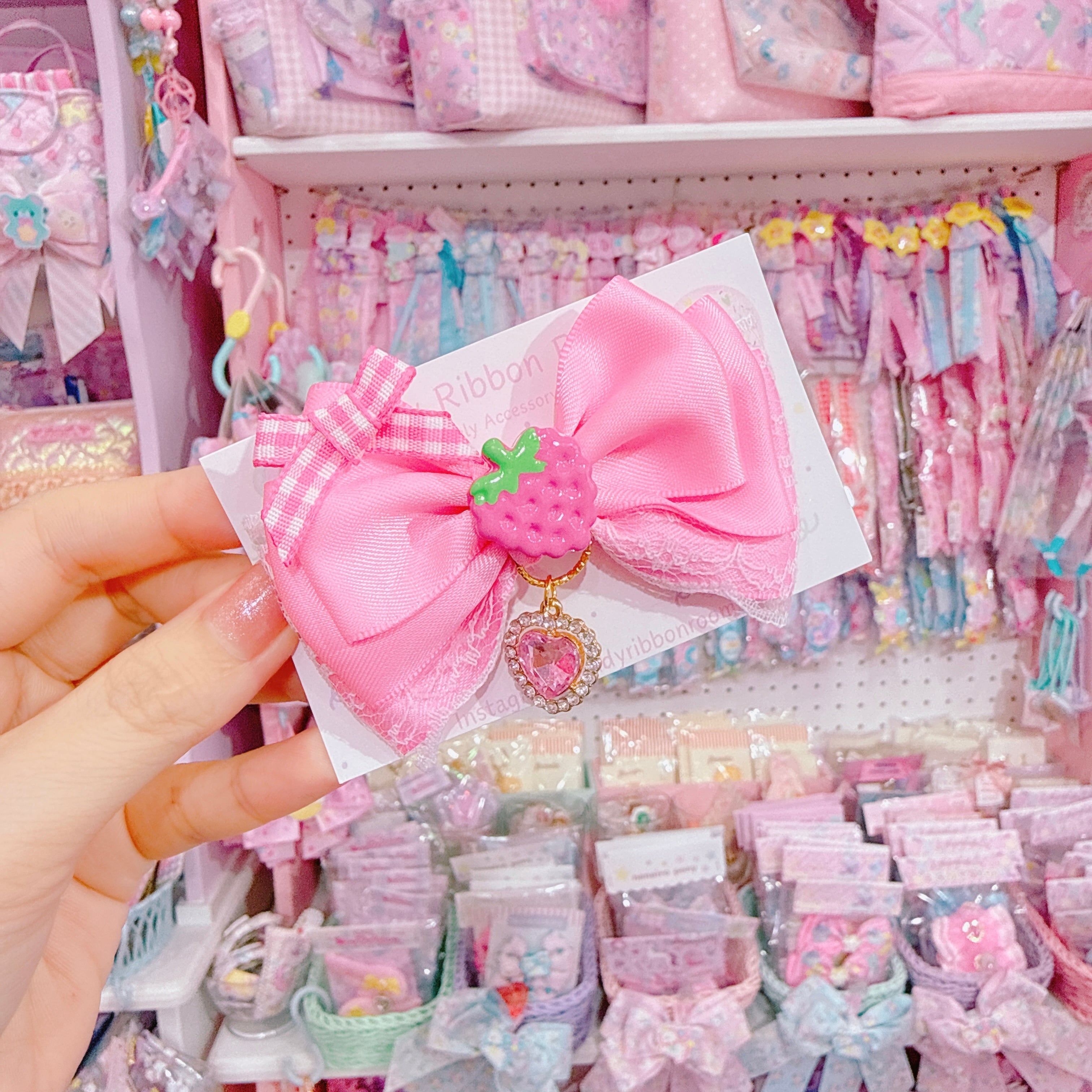 【F4】110-22ヘアクリップ