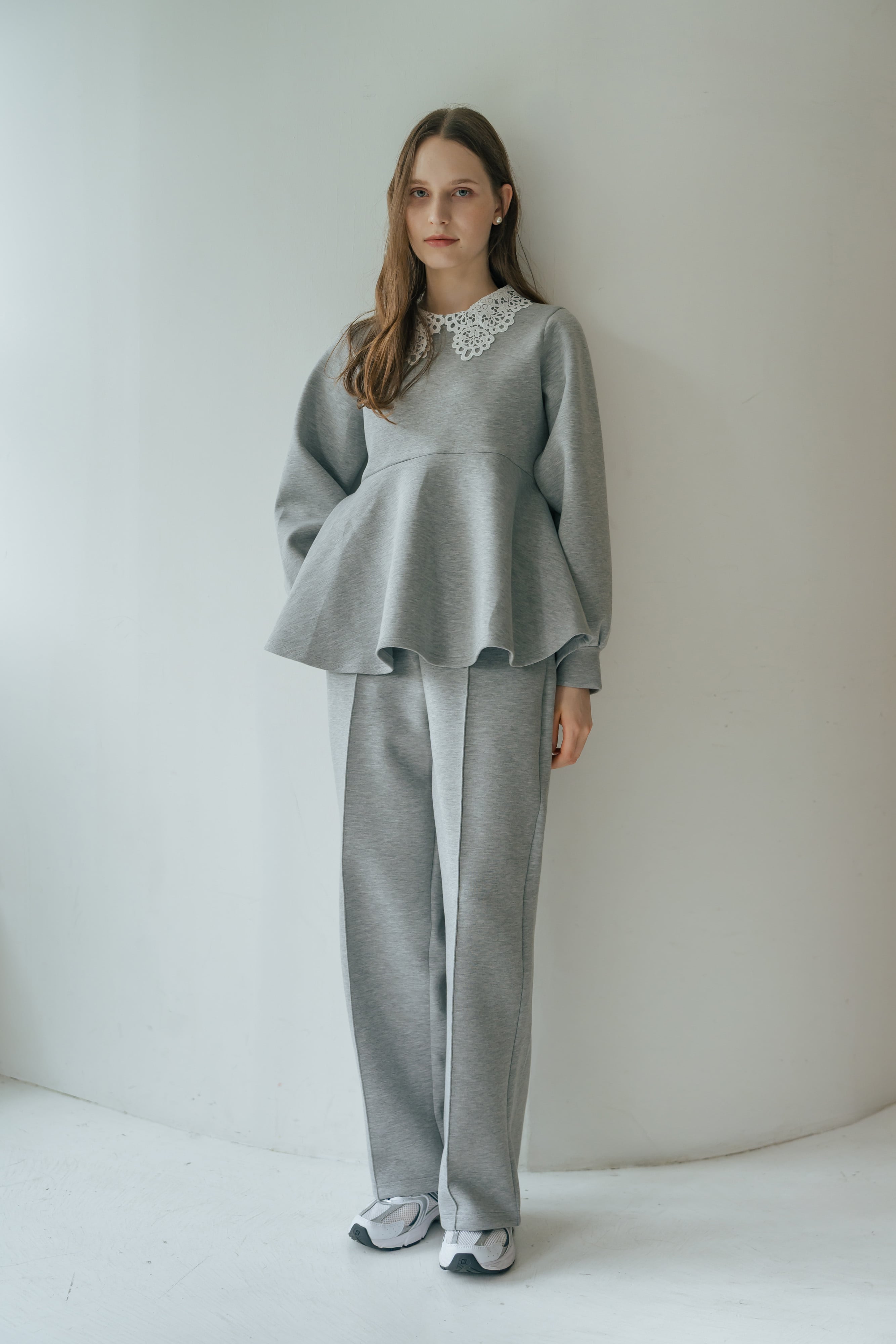 コンフォローブ　conforobe ダンボールレーススウェット　グレー APPAREL | conforobe(コンフォローブ)