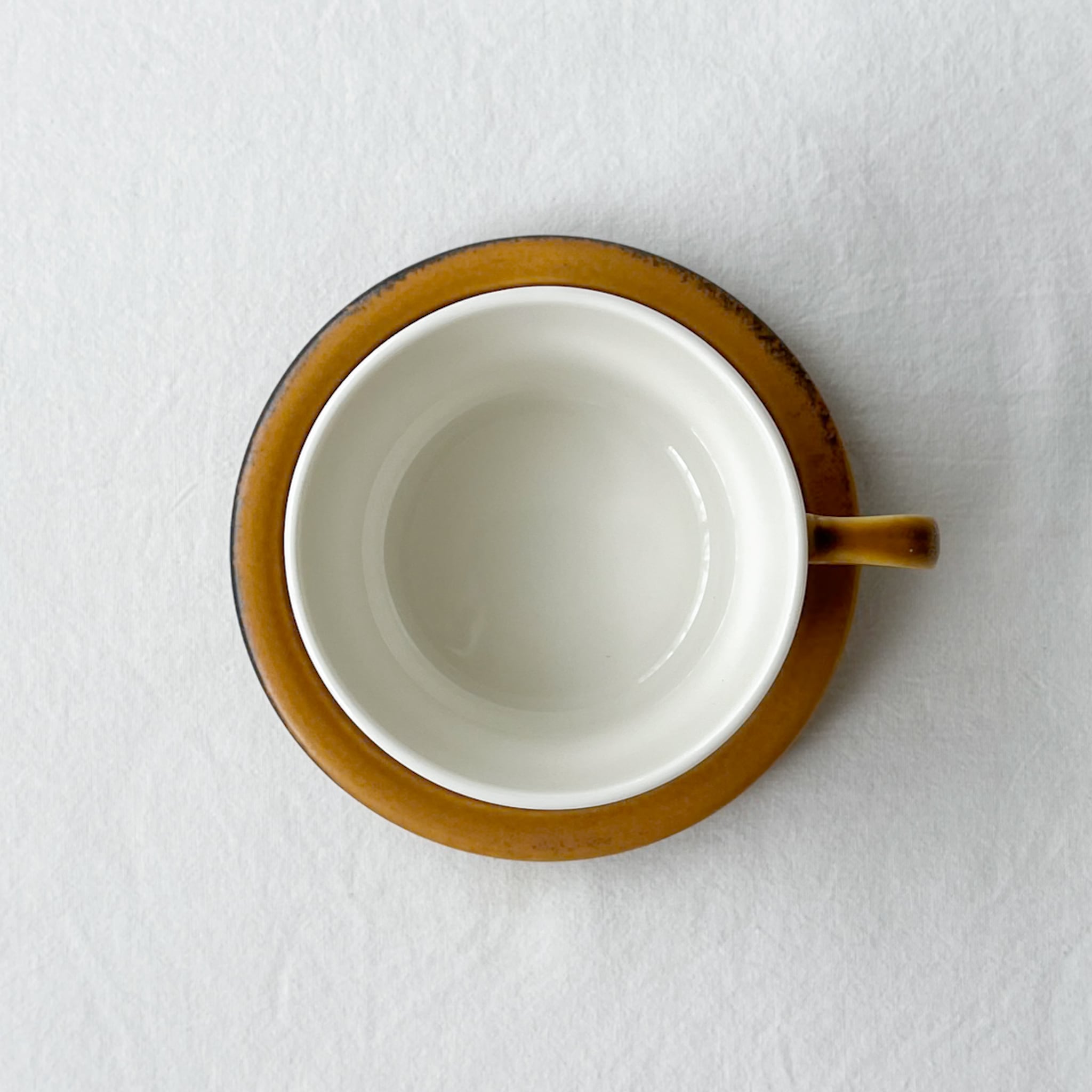 bico カップ&ソーサー【キャメル】 | Kamani | 多治見で営む 美濃焼器 bico カップ&ソーサー【キャメル】 | Kamani | 多治見で営む 美濃焼器