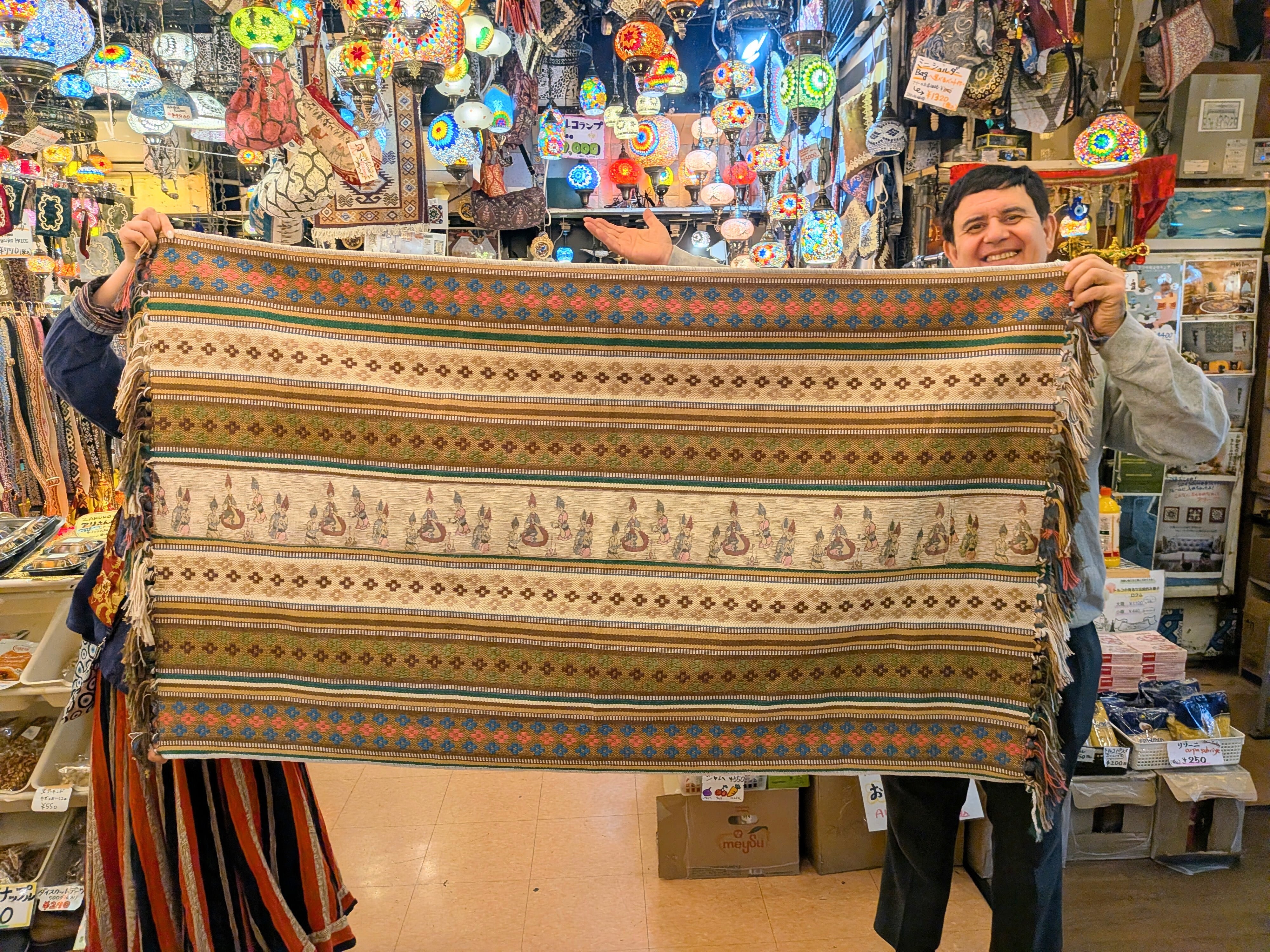 じゅうたん | zakurotokyo