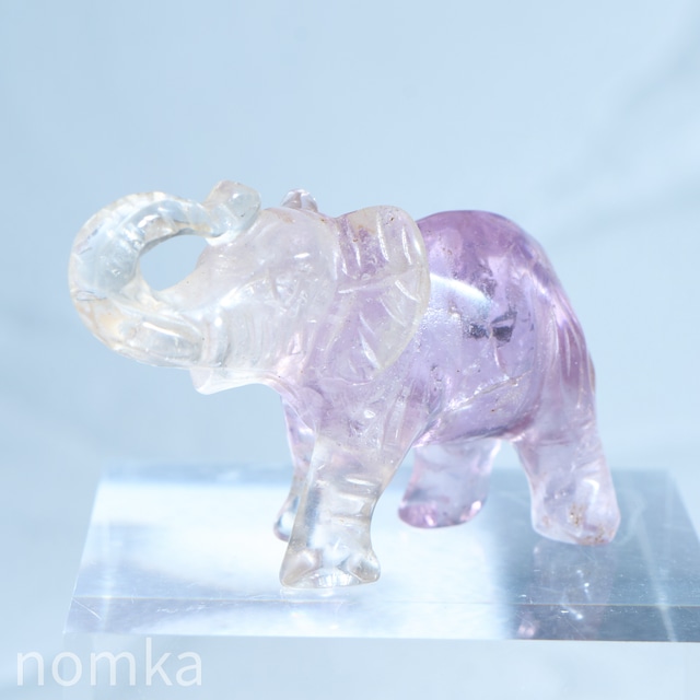 バイカラーアメジスト象【動物彫刻／約12g 】ngem-0298