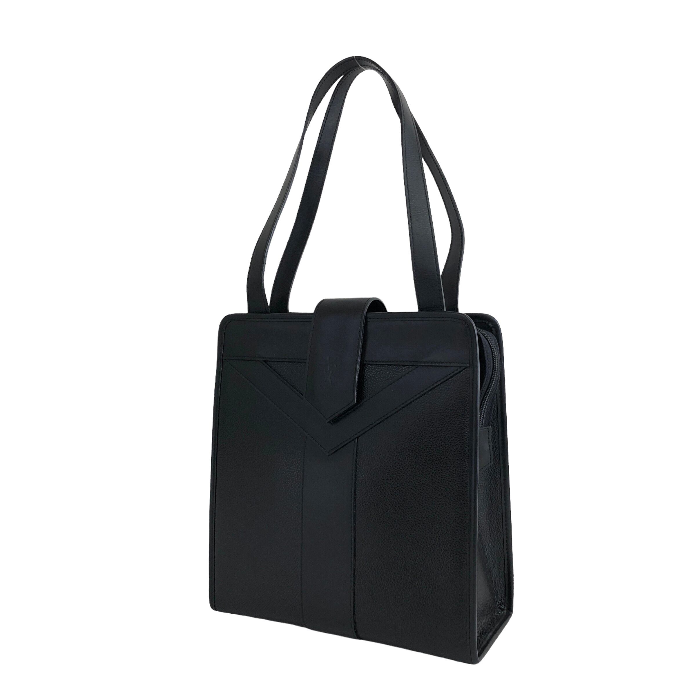Yves Saint Laurent イヴ・サンローラン ショルダーバッグ ブラック